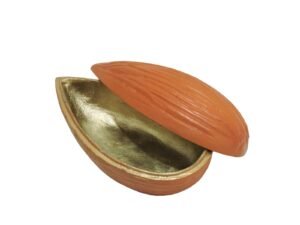Tray (32)